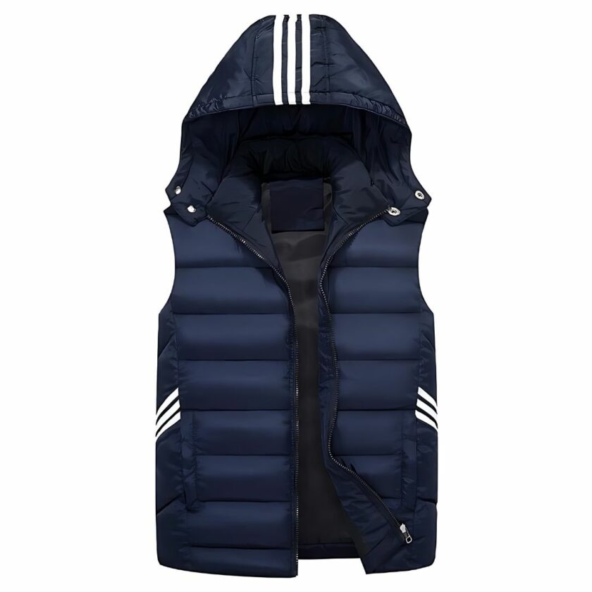 Doudoune matelassée sans manches à capuche pour homme sur fond blanc.